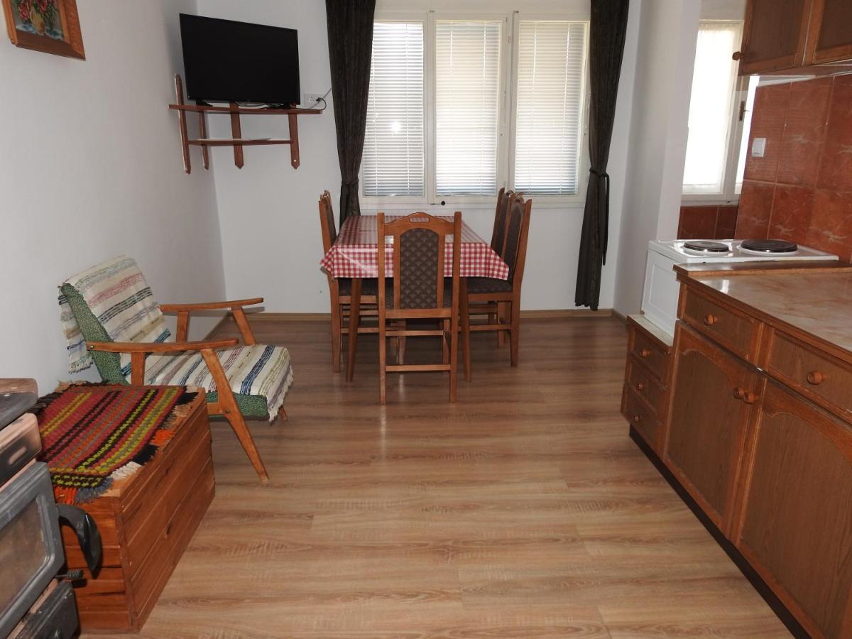 Apartman Marko Bajina Basta Eksteriør billede